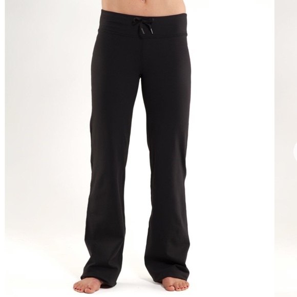 lululemon athletica Pants - ✨Lululemon Relaxed Fit Pant✨